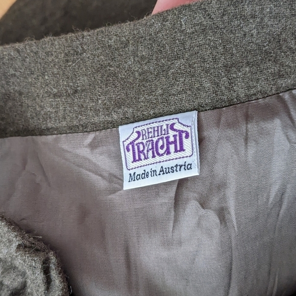 Vintage Behli Tracht wool pencil skirt dark khaki green made in austria size 44 - Picture 10 of 11